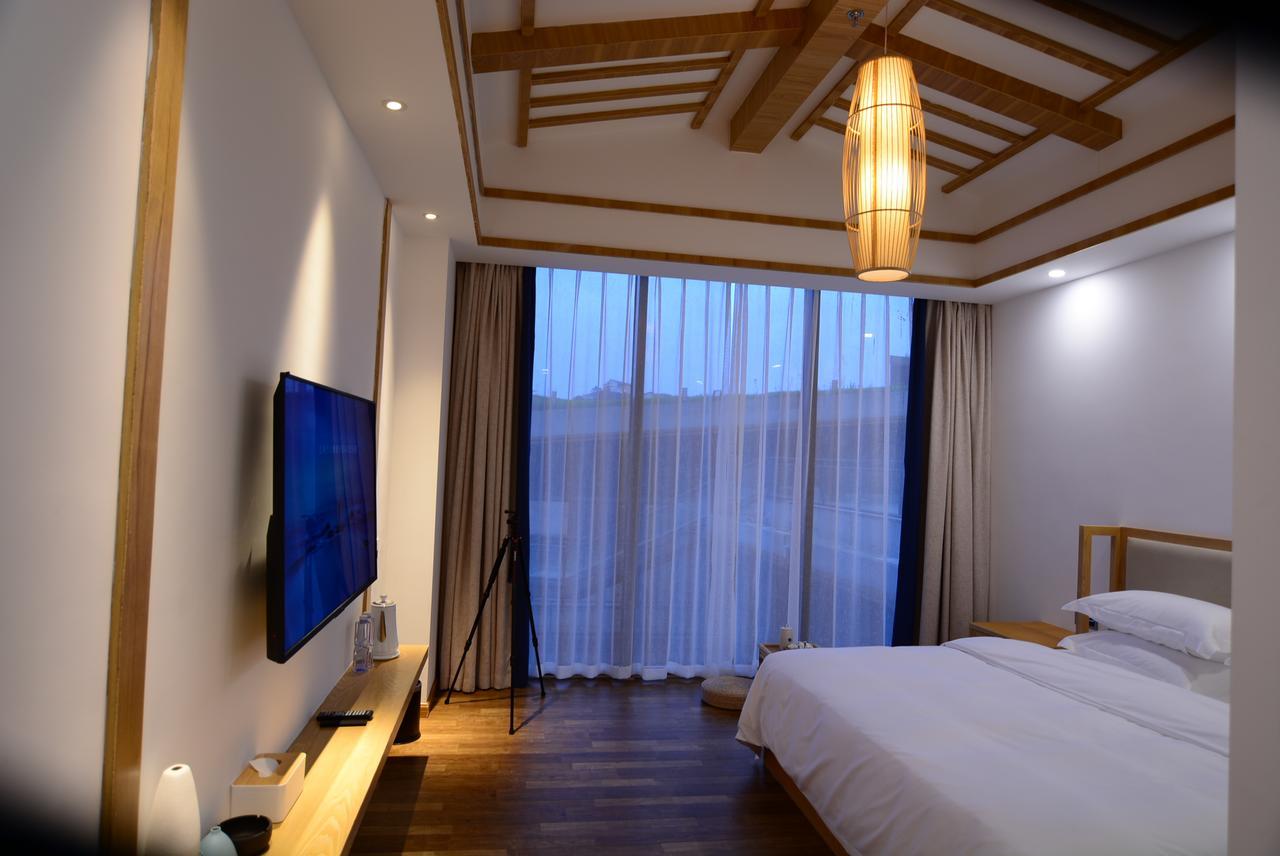 เออเหมย แวนสตาร์ เมาน์เท็น ฮอร์ส Villa ภูเขาเอ๋อเหมยชาน ภายนอก รูปภาพ